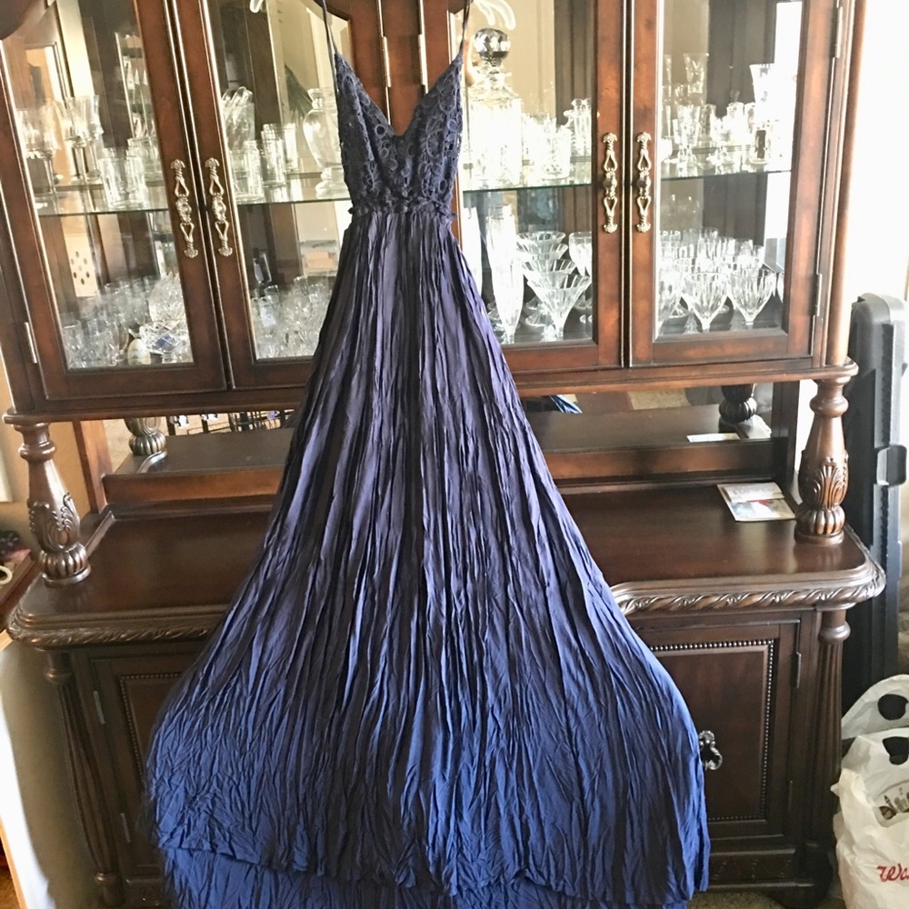 L’atiste Maxi Crochet Dress